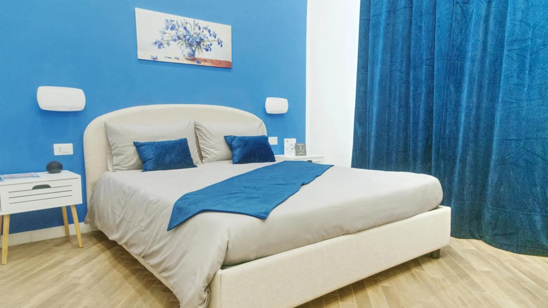 La Casa Dei Fiori Otel Napoli 0*,  İtalya